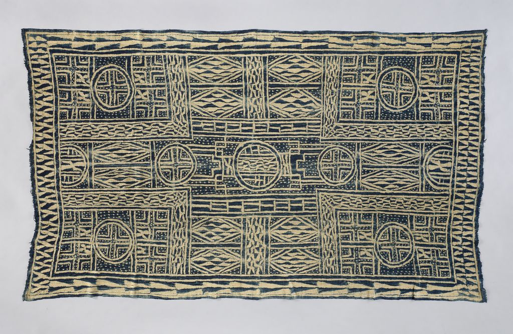 Complete cotton-and-dye n’dop wrapper attributed probably to a Bamum artist, Cameroon Grassfields, before 1952, Princeton University Art Museum 2021-46