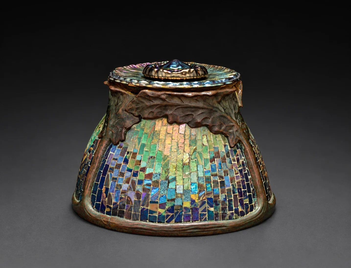 AI interpretation of Tiffany Poppy inkwell.